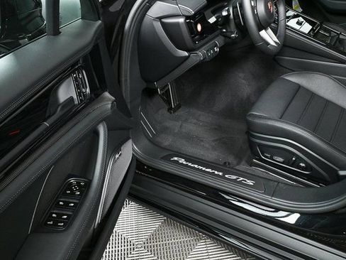 Used 2026 Porsche Panamera GTS image 8