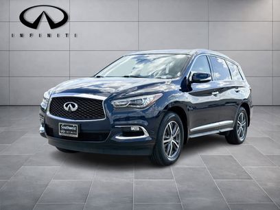 Used 2019 INFINITI QX60 Luxe w/ Essential Package