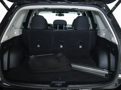 Certified 2023 Subaru Forester Premium AWD/4WD image 33