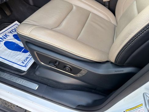 Used 2020 RAM 1500 Limited image 22