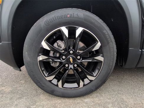 Used 2023 Chevrolet TrailBlazer LT w/ Convenience Package image 31