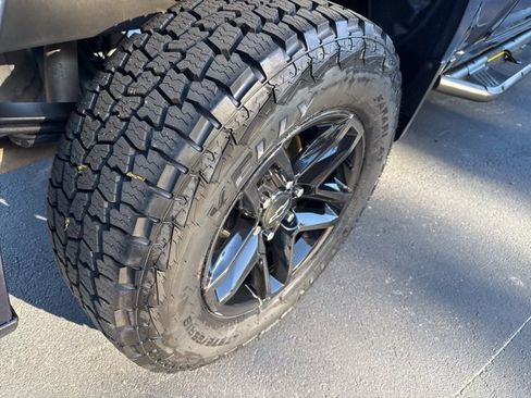 Certified 2020 Chevrolet Silverado 1500 Custom Trail Boss w/ Infotainment Package image 27