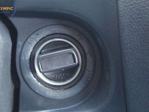 Used 2015 Nissan Armada SL image 27