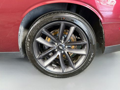 Used 2019 Dodge Challenger R/T Scat Pack RWD image 35