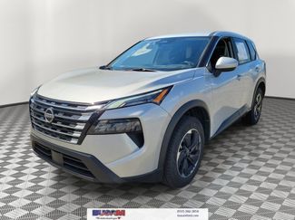 Used 2025 Nissan Rogue SV FWD video 2