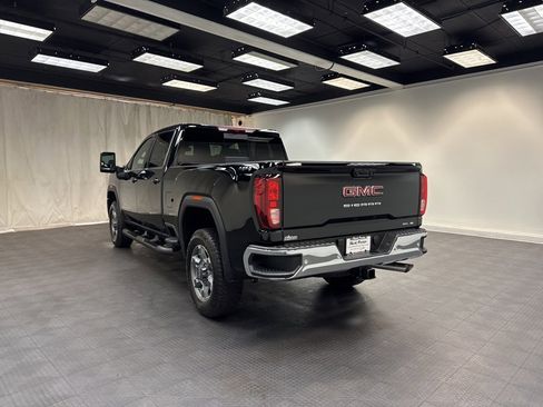 New 2026 GMC Sierra 2500 SLE w/ SLE Value Package; image 3