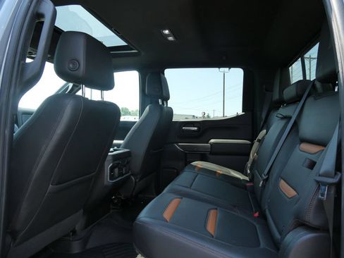 Used 2020 GMC Sierra 1500 AT4 w/ Off-Road Performance Package AWD/4WD image 19