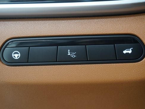 Used 2023 INFINITI QX60 Sensory w/ Vision Package AWD/4WD image 32