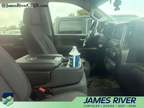 Used 2020 Chevrolet Silverado 2500 LT w/ Z71 Off-Road Package AWD/4WD image 2