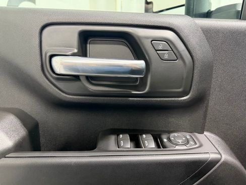 New 2025 GMC Sierra 2500 Pro w/ Convenience Package image 11