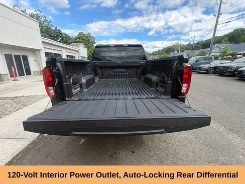Used 2025 GMC Sierra 1500 Elevation AWD/4WD image 5