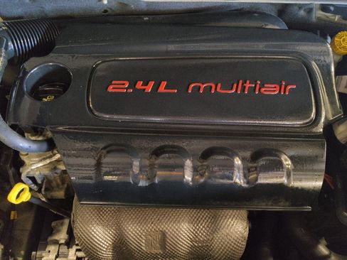 Used 2017 Jeep Renegade Trailhawk image 30