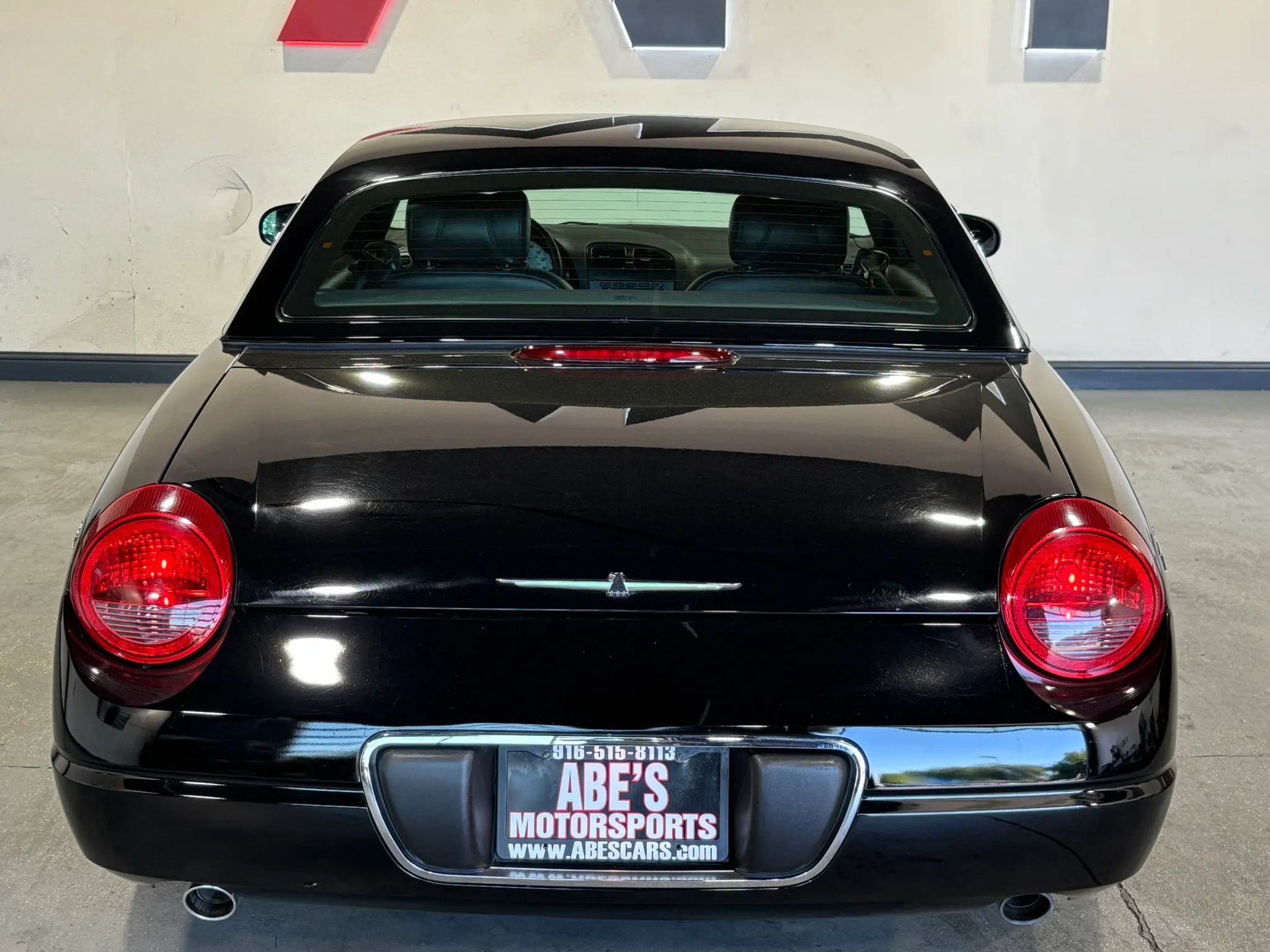 Used 2002 Ford Thunderbird RWD image 8