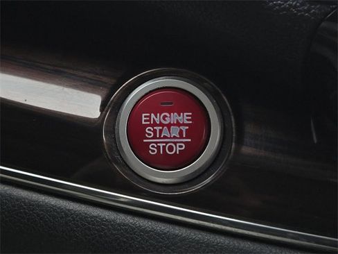 Used 2016 Honda CR-V EX-L image 23