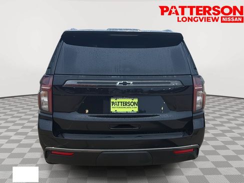 Used 2022 Chevrolet Tahoe Z71 w/ Luxury Package AWD/4WD image 4