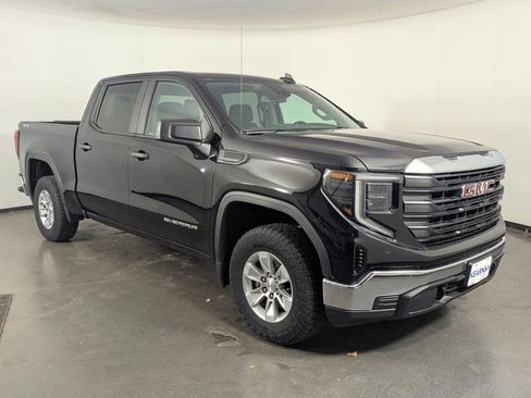 Used 2022 GMC Sierra 1500 Pro w/ Pro Value Package image 2