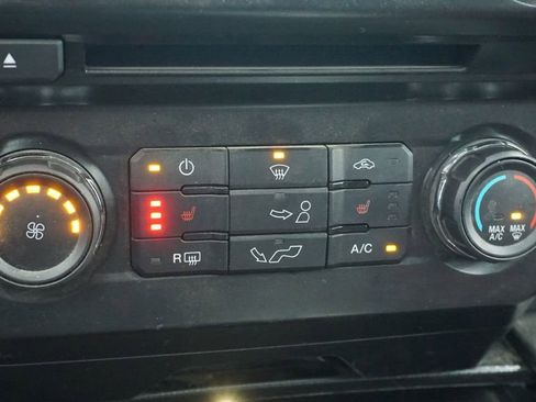 Used 2016 Ford F150 XLT w/ Equipment Group 302A Luxury image 30