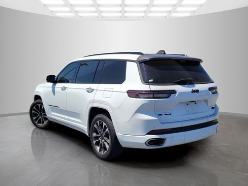 Used 2022 Jeep Grand Cherokee L Overland w/ Luxury Tech Group IV AWD/4WD image 6