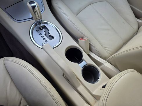 Used 2008 Chrysler Sebring Limited w/ Luxury Group FWD image 19
