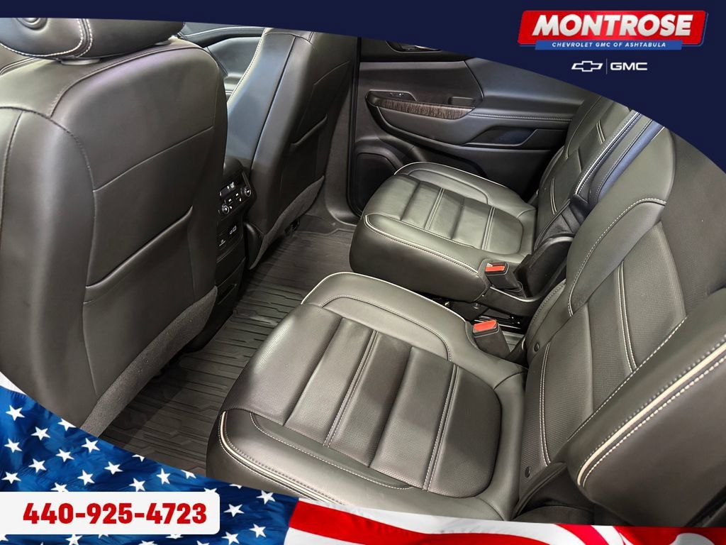 Used 2023 GMC Acadia Denali w/ Black Diamond Edition AWD/4WD image 35