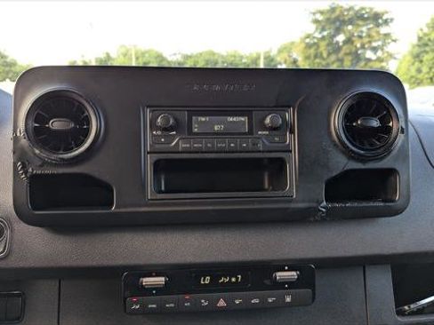 Used 2019 Mercedes-Benz Sprinter 2500 w/ Driver Convenience Package image 26