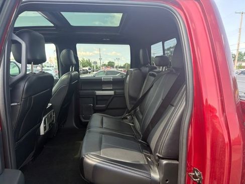 Used 2018 Ford F150 Lariat w/ Equipment Group 501A Mid AWD/4WD image 10