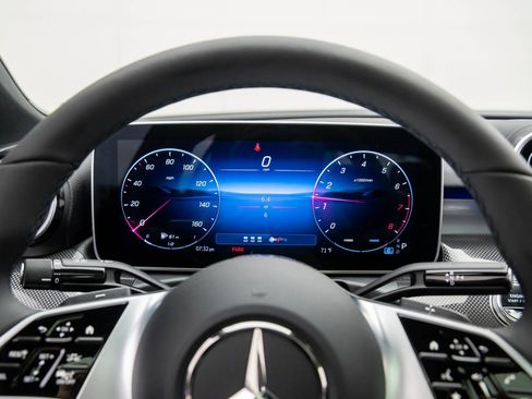 New 2026 Mercedes-Benz C 300 4MATIC Sedan image 21