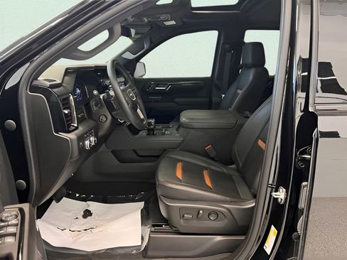 Used 2023 GMC Sierra 1500 AT4 w/ Technology Package AWD/4WD image 20