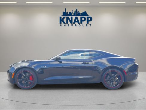 Used 2022 Chevrolet Camaro LT w/ RS Package RWD image 8
