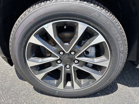 New 2025 Jeep Grand Cherokee Overland w/ Adv Protech Group III image 11