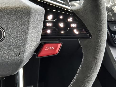 New 2026 Audi RS e-tron GT performance image 20
