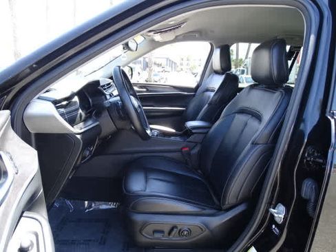 Used 2021 Jeep Grand Cherokee L Limited RWD image 18