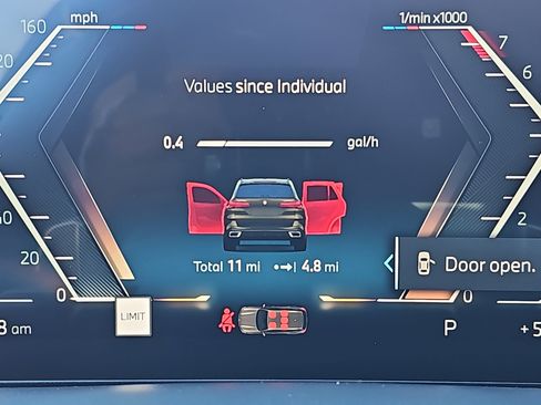 New 2026 BMW X5 sDrive40i w/ M Sport Package image 19