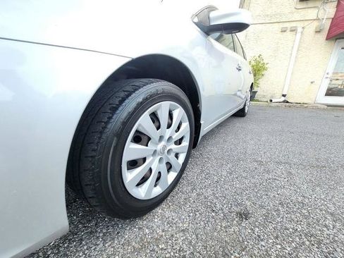 Used 2017 Nissan Sentra SV image 25
