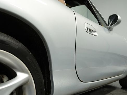 Used 2001 MAZDA MX-5 Miata LS image 22