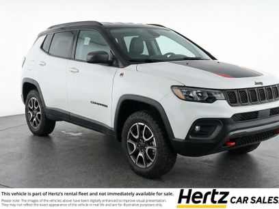 Used 2025 Jeep Compass Trailhawk w/ Trailer Tow Group
