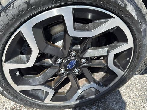 Used 2017 Subaru Impreza 2.0i Premium AWD/4WD image 13