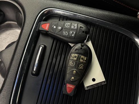 Used 2019 Dodge Grand Caravan GT image 39