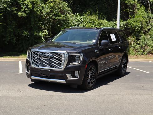 Used 2023 GMC Yukon Denali w/ Denali Reserve Package AWD/4WD image 5