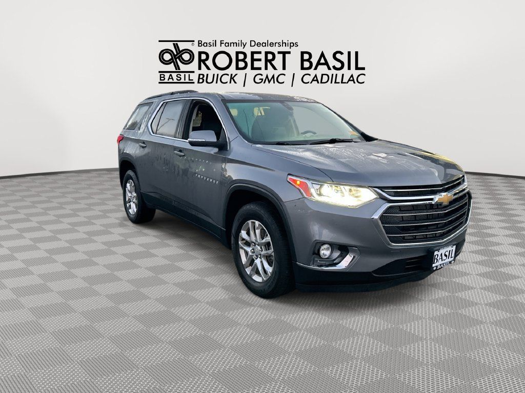 Used 2021 Chevrolet Traverse LT AWD/4WD image 2