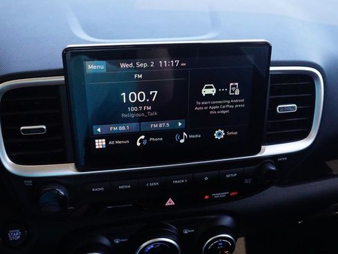 New 2026 Hyundai Venue SEL FWD image 10
