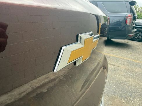 Used 2022 Chevrolet TrailBlazer LT FWD image 35