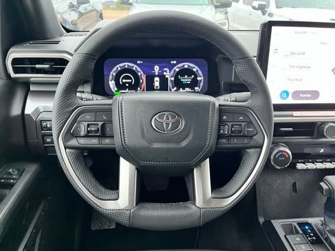 New 2026 Toyota Tacoma TRD Off-Road AWD/4WD image 8