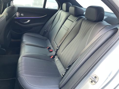 Used 2020 Mercedes-Benz E 450 4MATIC Sedan image 39