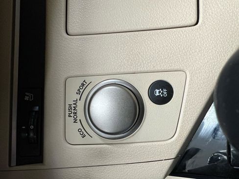 Used 2015 Lexus ES 350 w/ Premium Package image 23