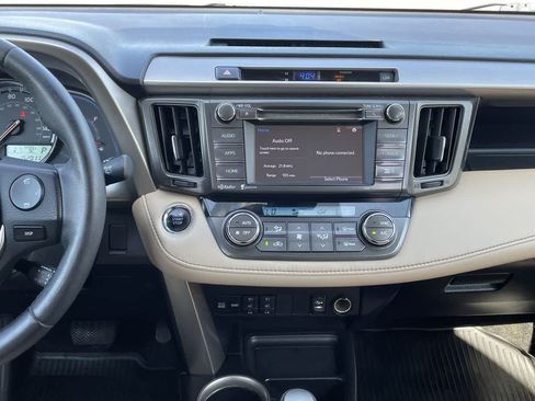 Used 2014 Toyota RAV4 Limited w/ Technology Package AWD/4WD image 13