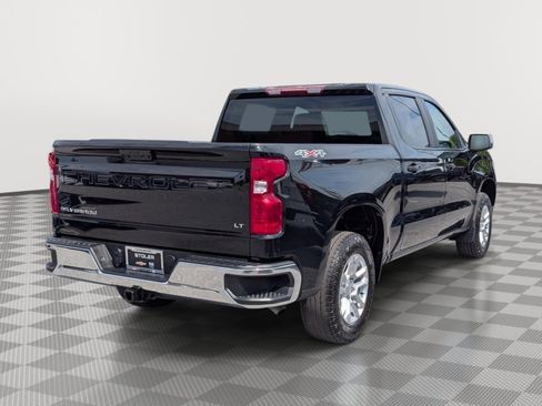 Used 2023 Chevrolet Silverado 1500 LT AWD/4WD image 5