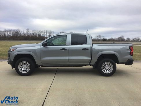 Used 2024 Chevrolet Colorado W/T w/ WT Convenience Package image 7