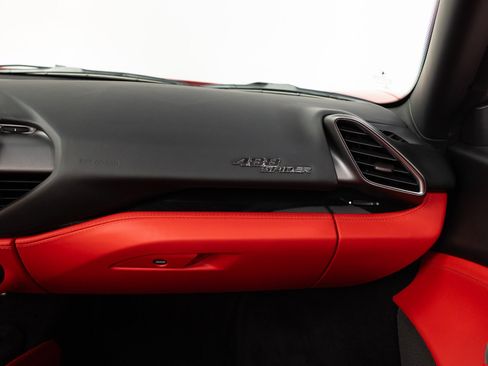 Certified 2017 Ferrari 488 Spider RWD image 99