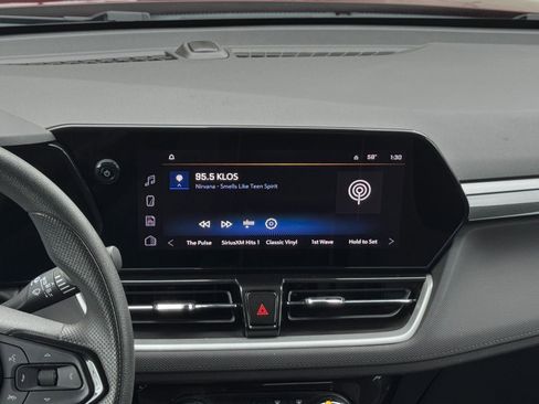 Used 2025 Chevrolet TrailBlazer LT image 18